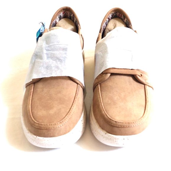 Skechers Brown Loafers with Speckled Sole - Picture 4 of 8